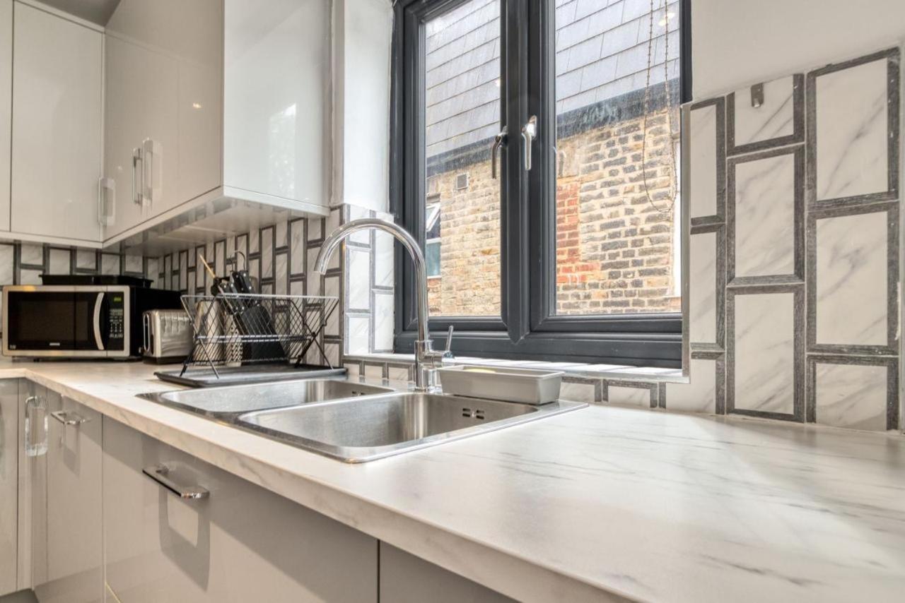 런던 Luxurious Hidden Gem In Wandsworth 아파트 외부 사진